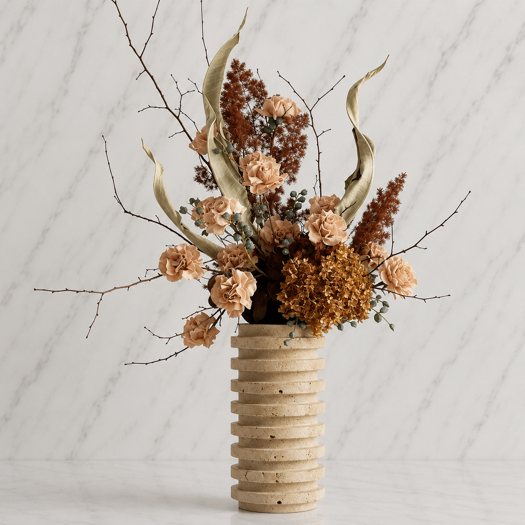 Vase i Travertin